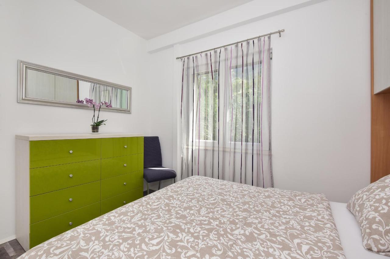 Apartment Maslina Makarska Eksteriør billede